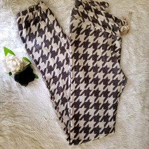 Wildfox houndstooth joggers